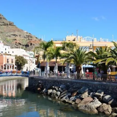 Дом отдыха Casa Mari Playa De Mogan *